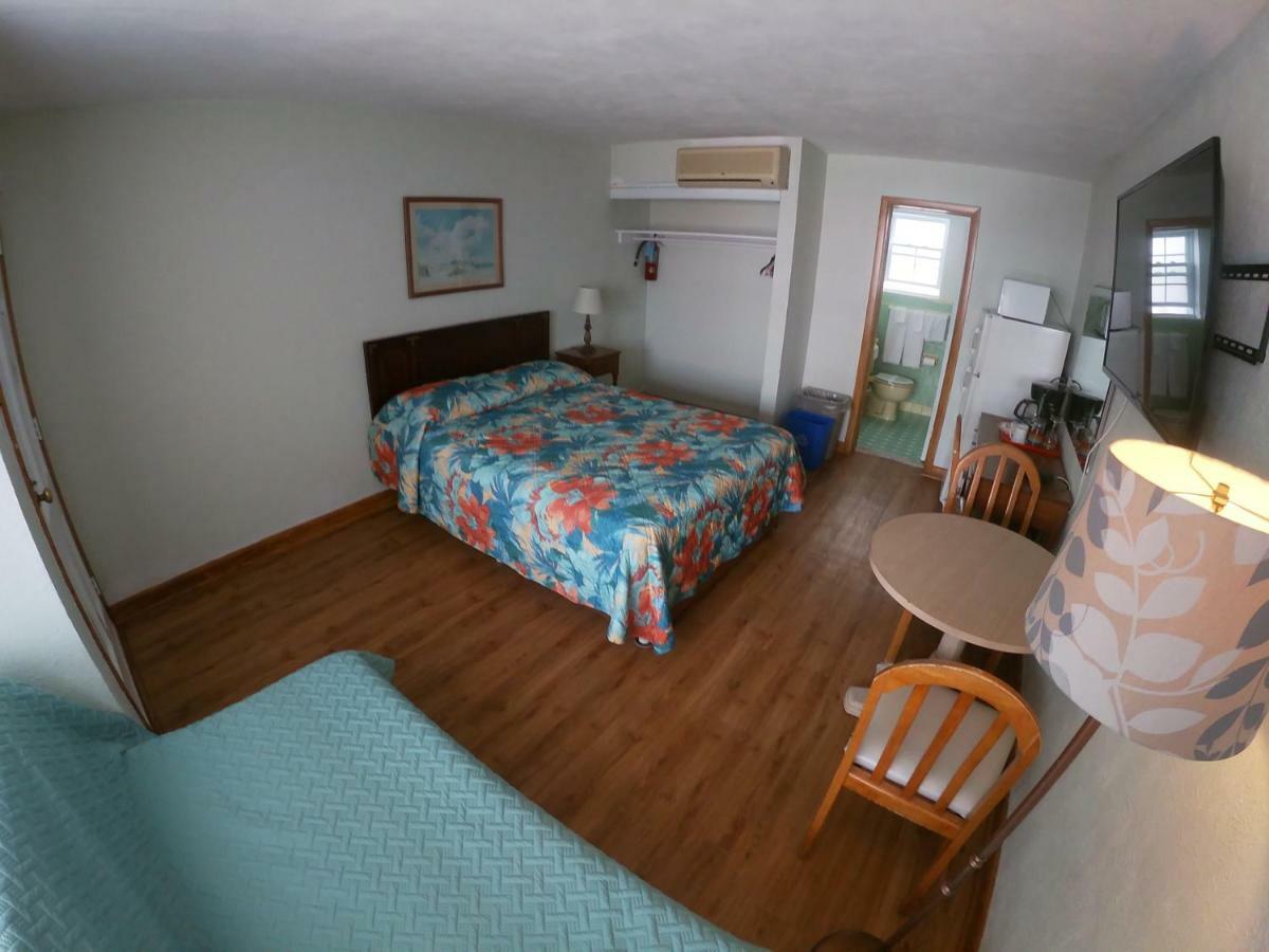 Sea Chest Motel Dot Com ワイルドウッド・クレスト エクステリア 写真